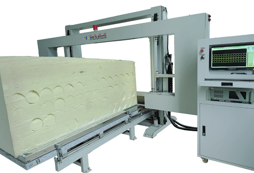 CH-CNCO3 海绵异形数控切割机（水平带刀）